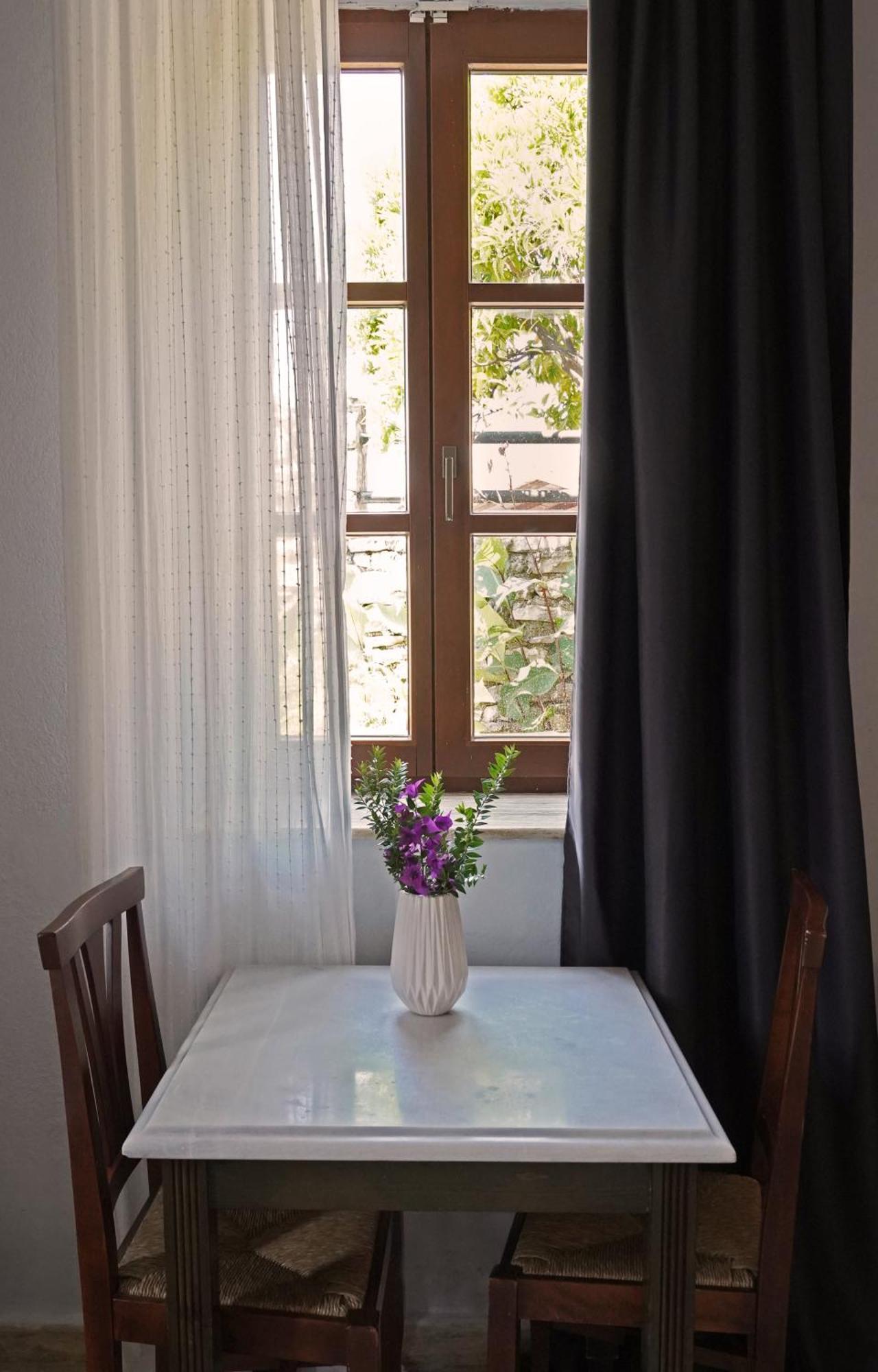 Polas Residencies Aparthotel Kalamáta Rom bilde